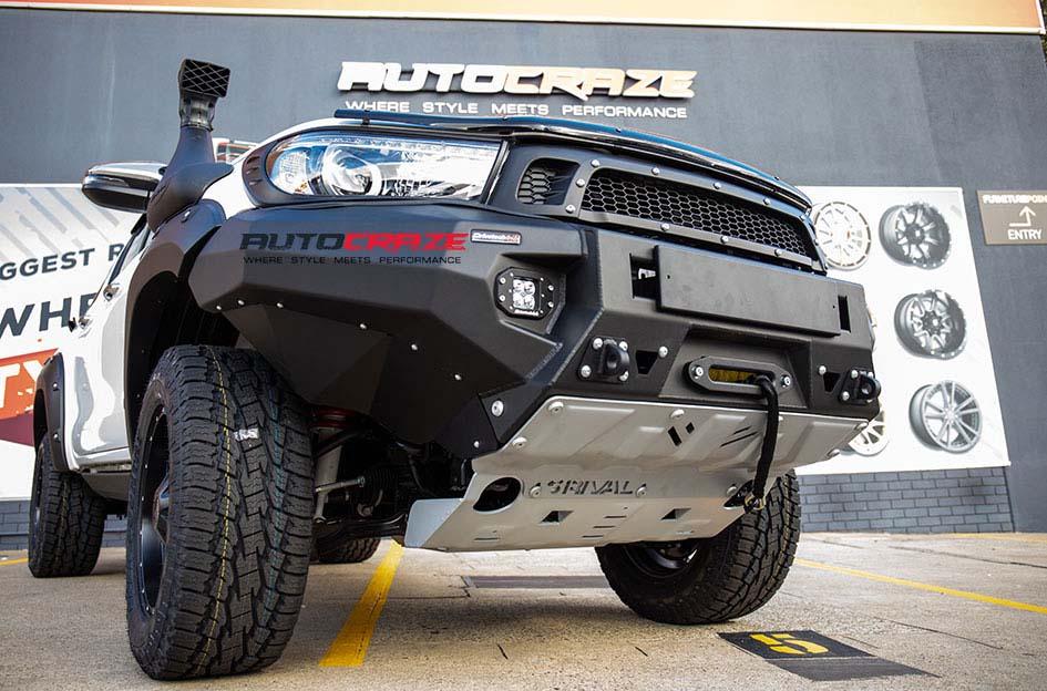TOYOTA HILUX N80 4WD MO970 SATIN BLACK MILLED ACCENTS